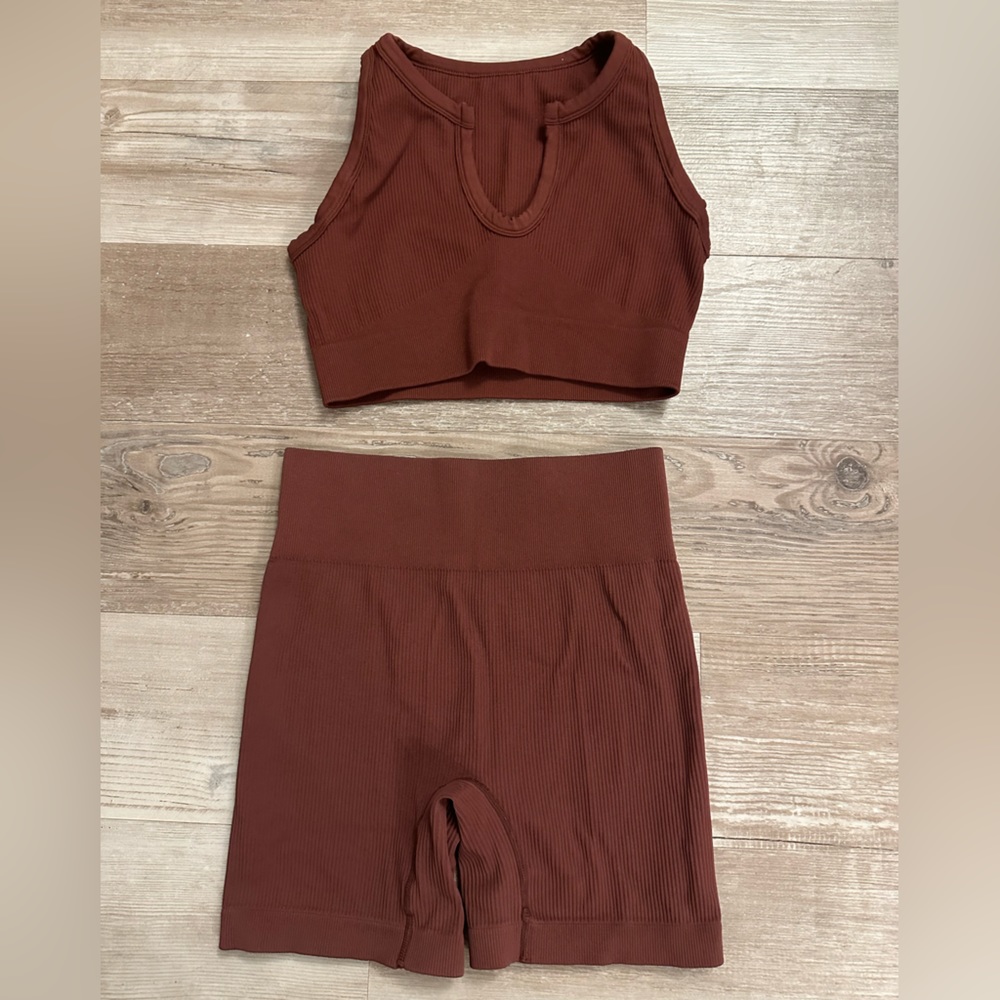 Ribbed work out set